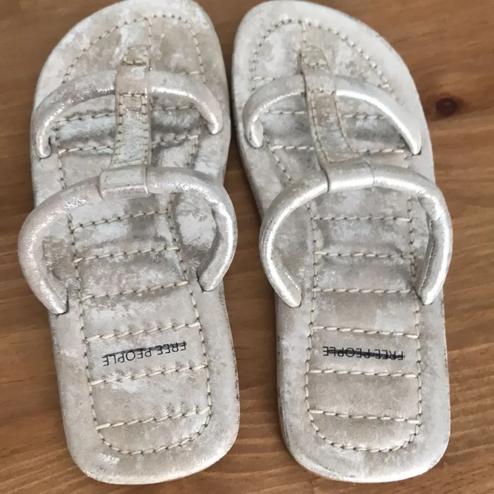 Free People Haden Sandal Champagne Metallic size 8